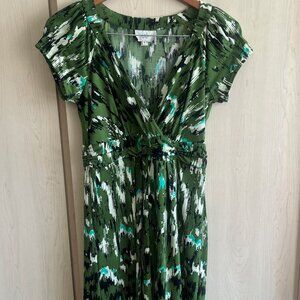 eci New York Dress‎ Small Women's Floral Boho V-Neck Elastic Waist Knee Length